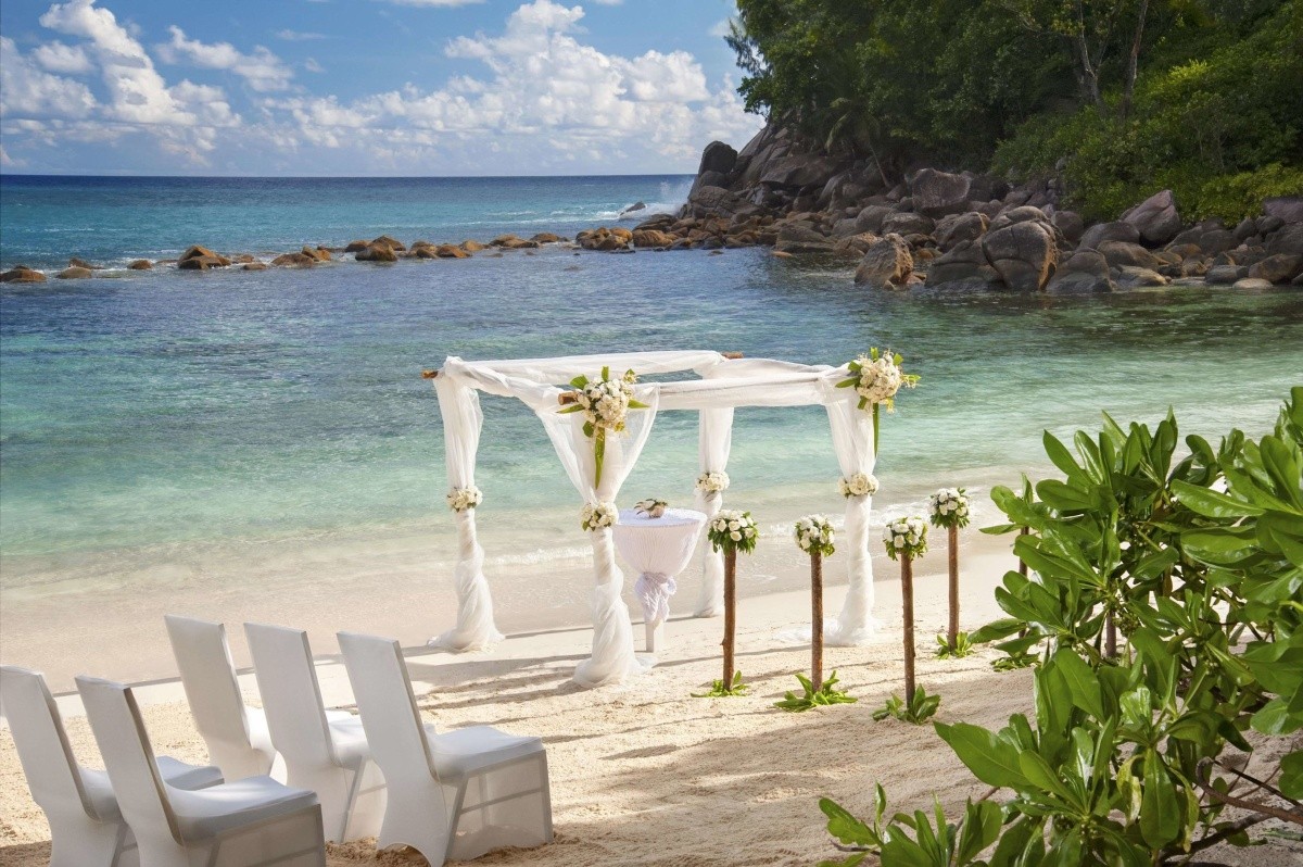 Avani Seychelles Barbarons Resort & Spa