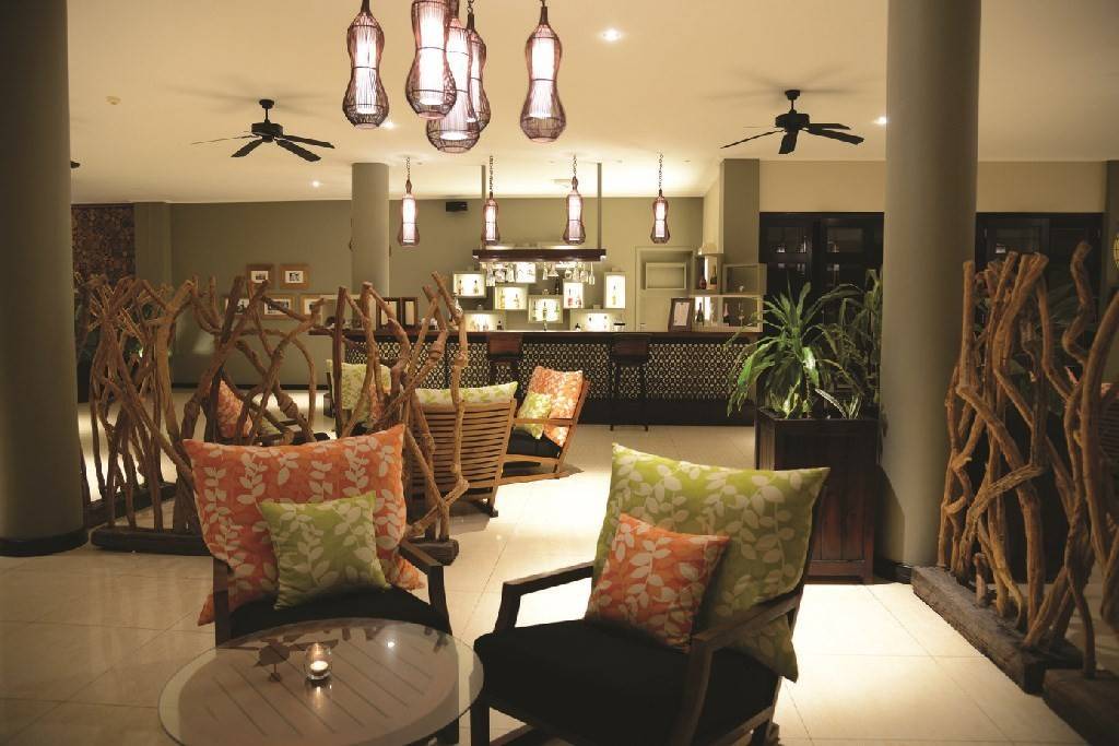 Doubletree By Hilton Seychelles Allamanda Resort & Spa