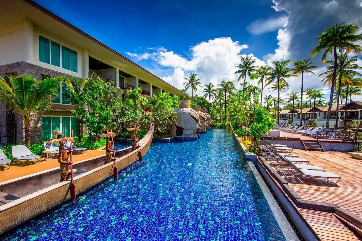 Graceland Khaolak Resort & Spa