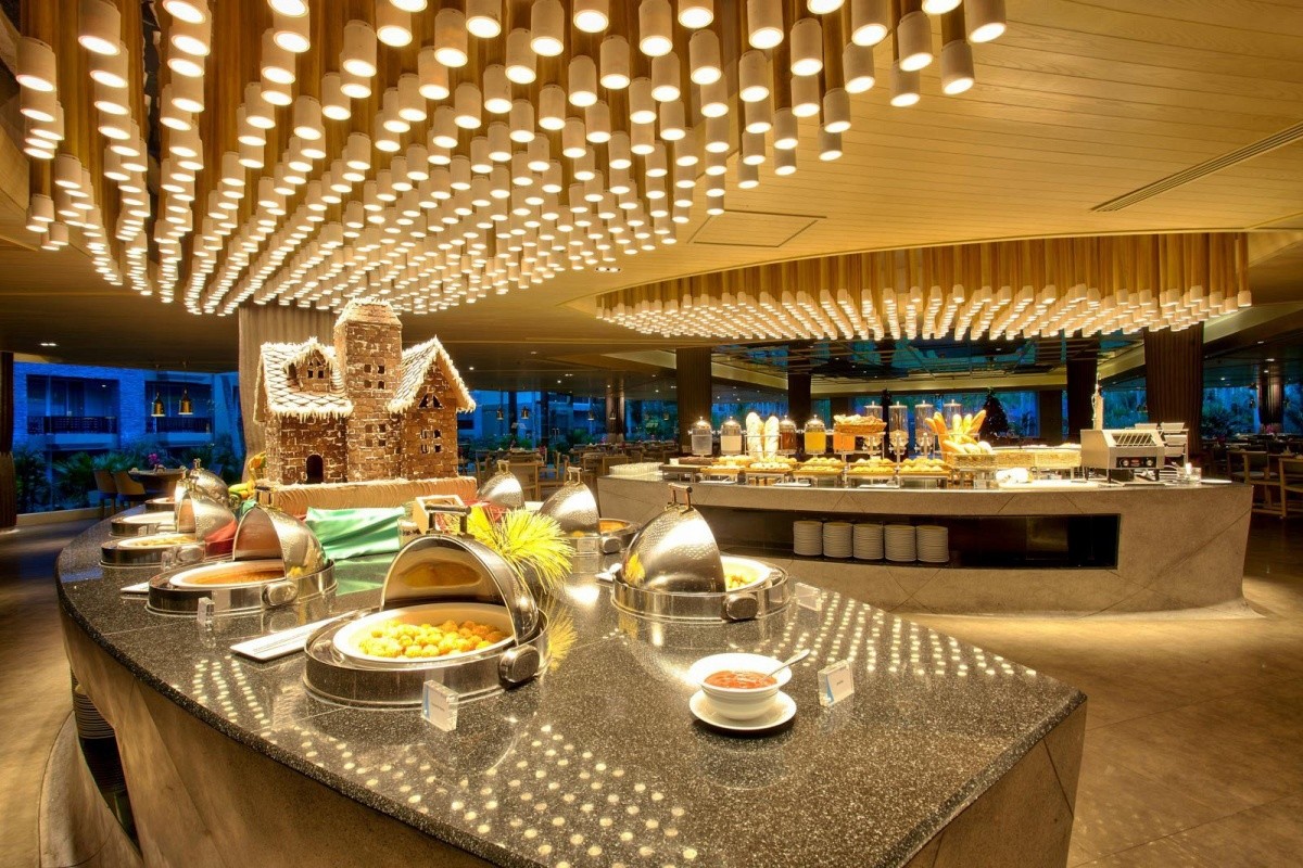 Graceland Khaolak Resort & Spa