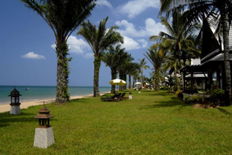 La Solaya Khao Lak (Ex. Mukdara Beach Villa)