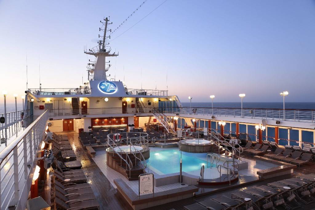 Azamara Pursuit