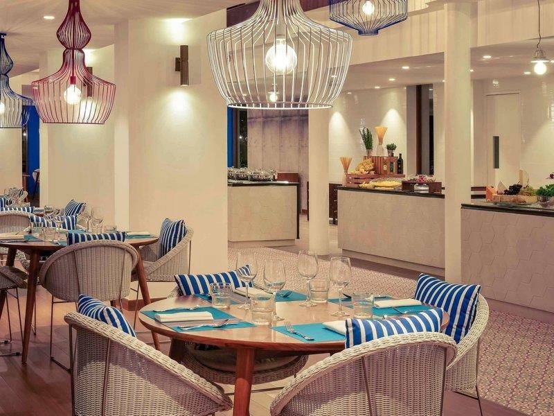 Mercure Maldives Kooddoo Resort