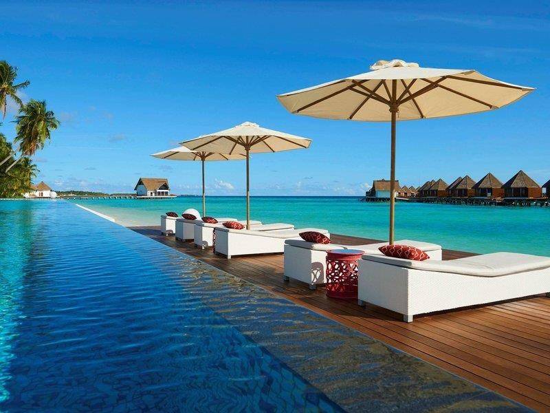 Mercure Maldives Kooddoo Resort