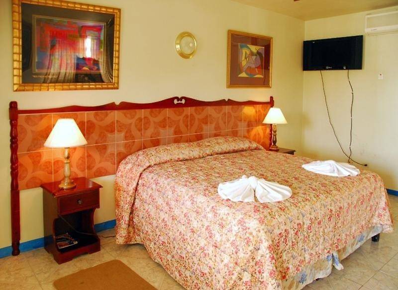 Traveller's Beach Resort
