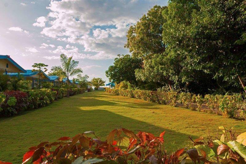 Traveller's Beach Resort