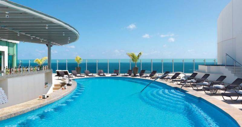 Beach Palace