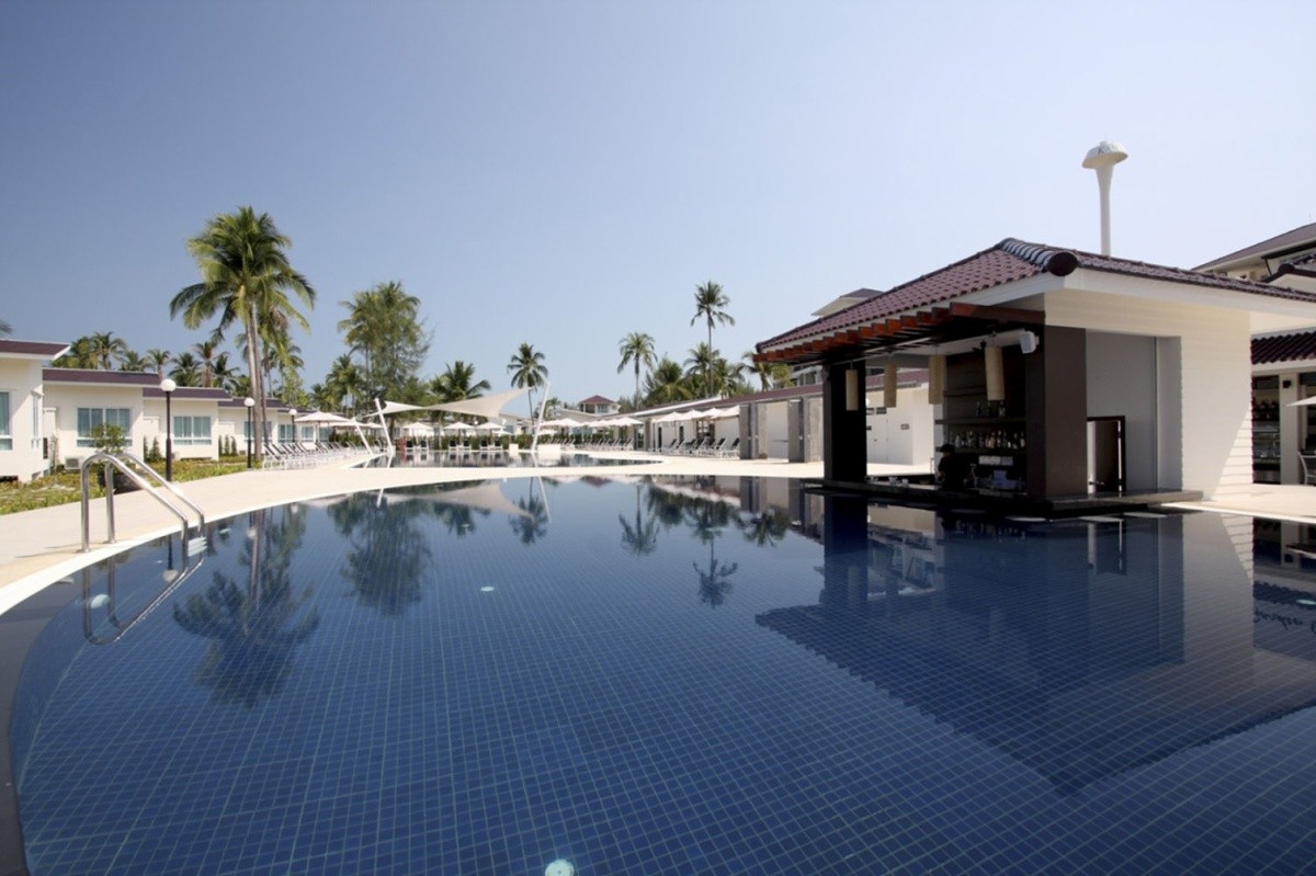 Kantary Beach
