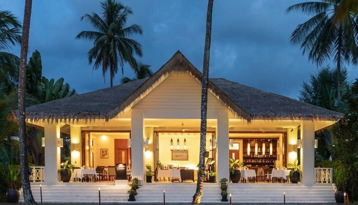 Kantary Beach