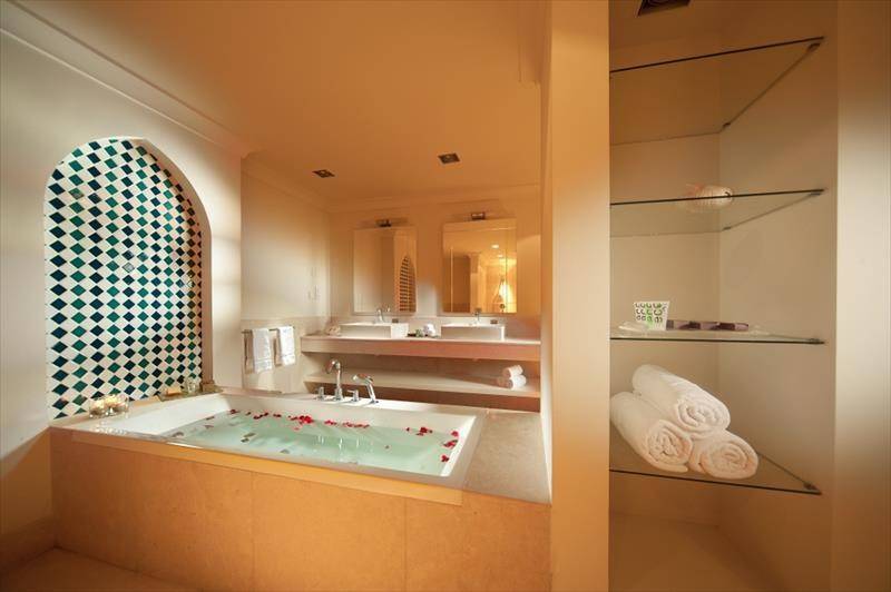 Juweira Luxury Boutique