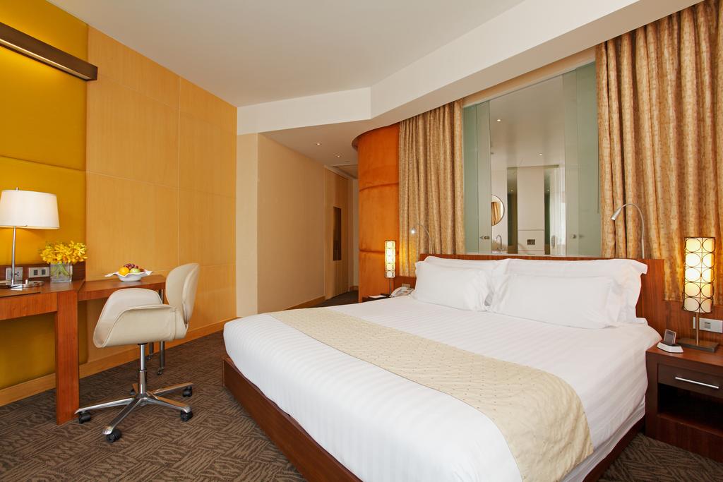 Centara Grand At Central World