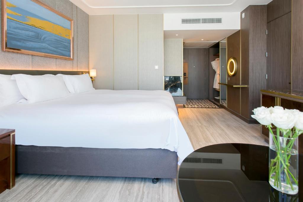 Centara Grand At Central World
