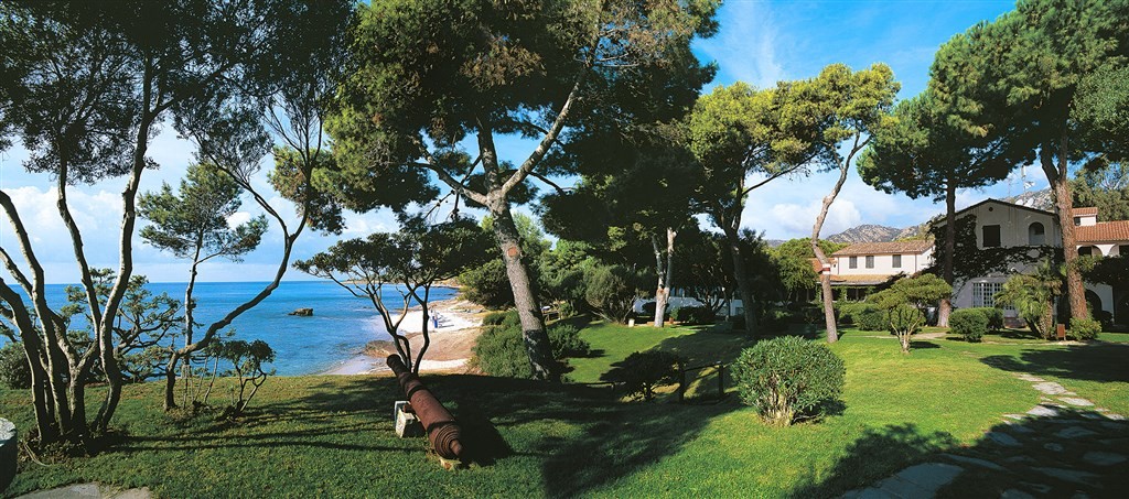 Is Morus Relais