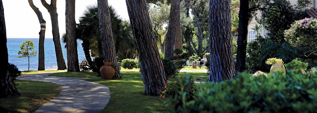 Is Morus Relais