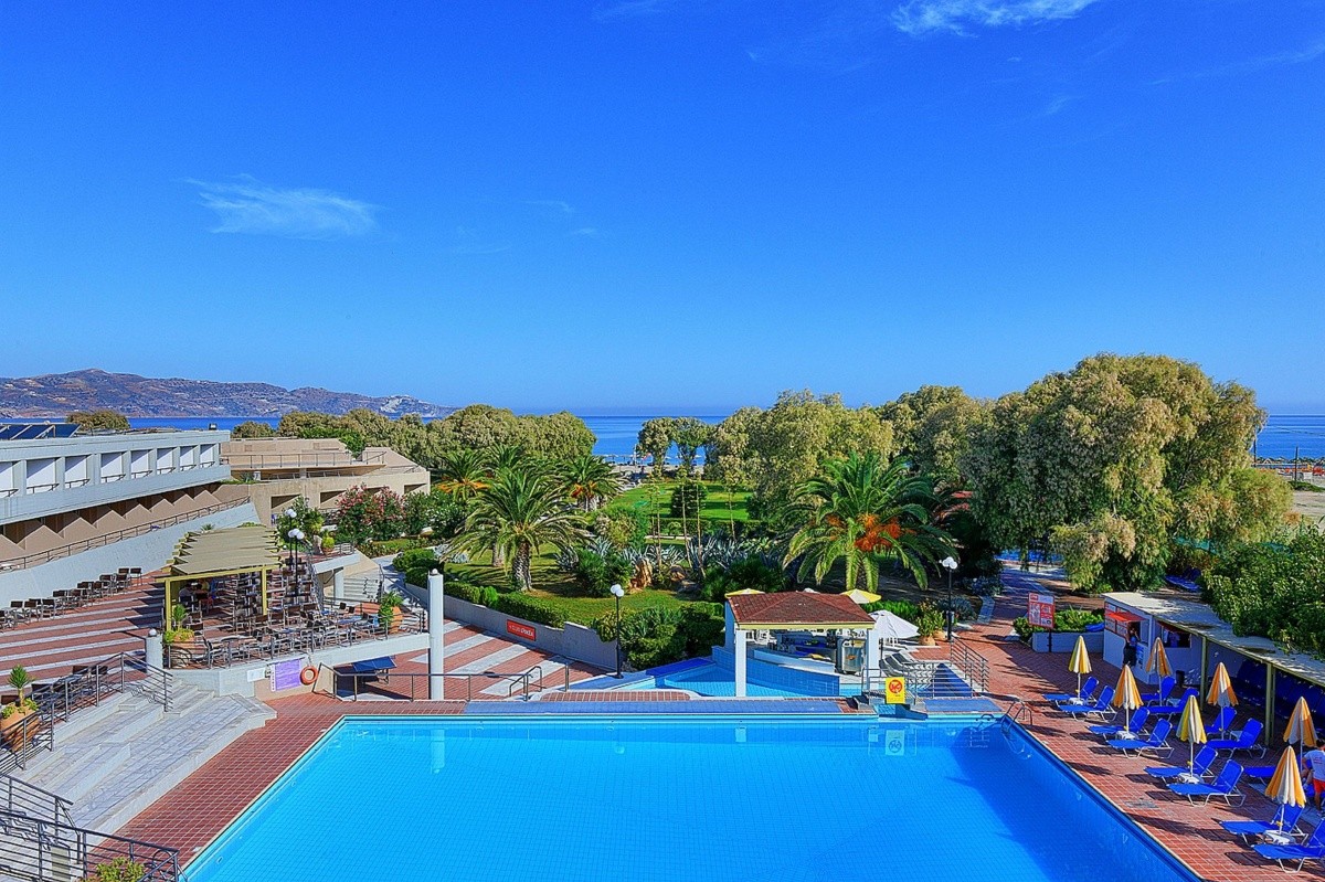 Santa Marina Beach Resort