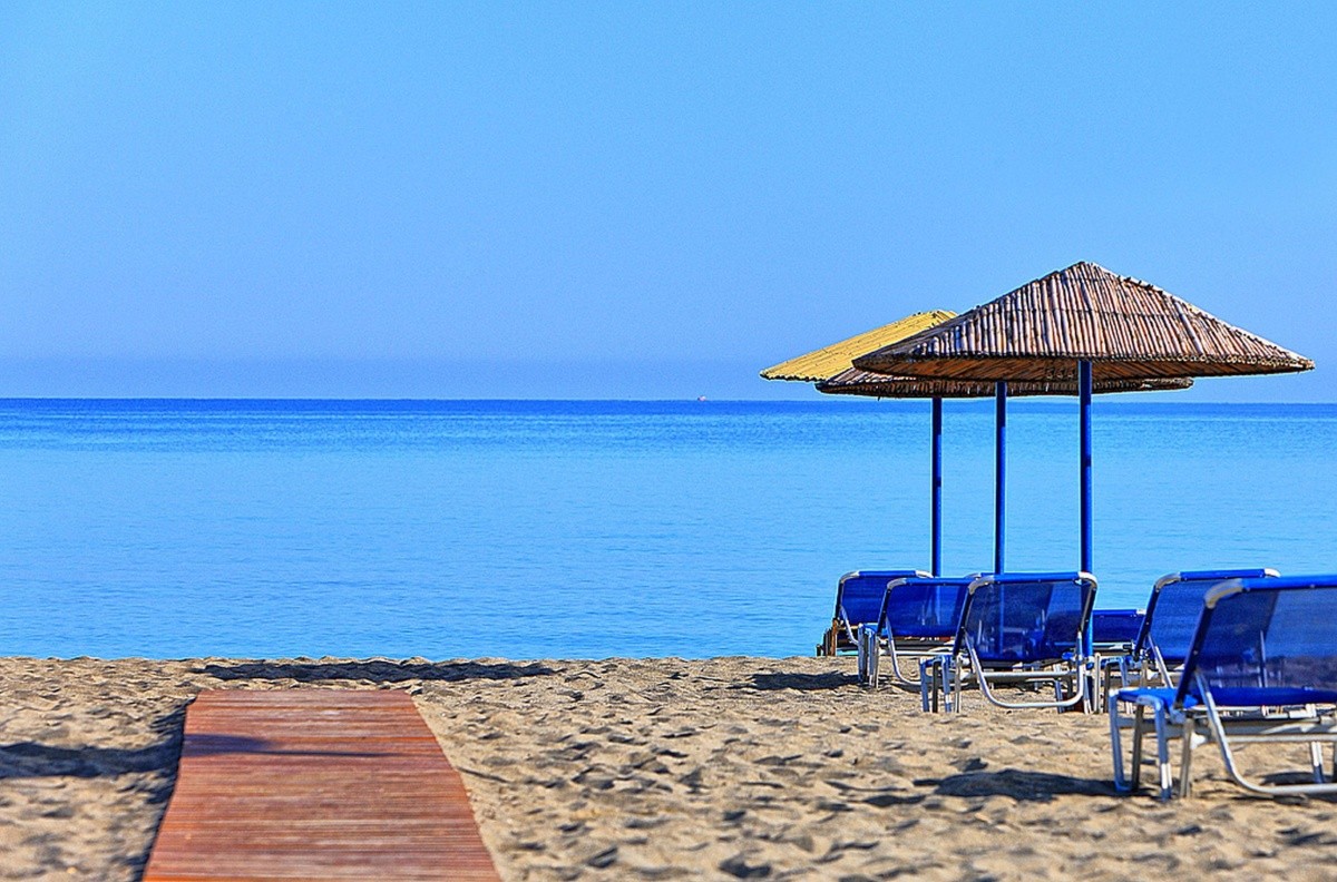 Santa Marina Beach Resort