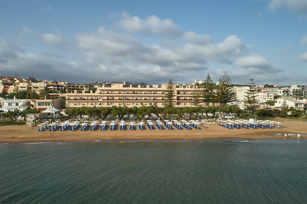 Santa Marina Beach Resort