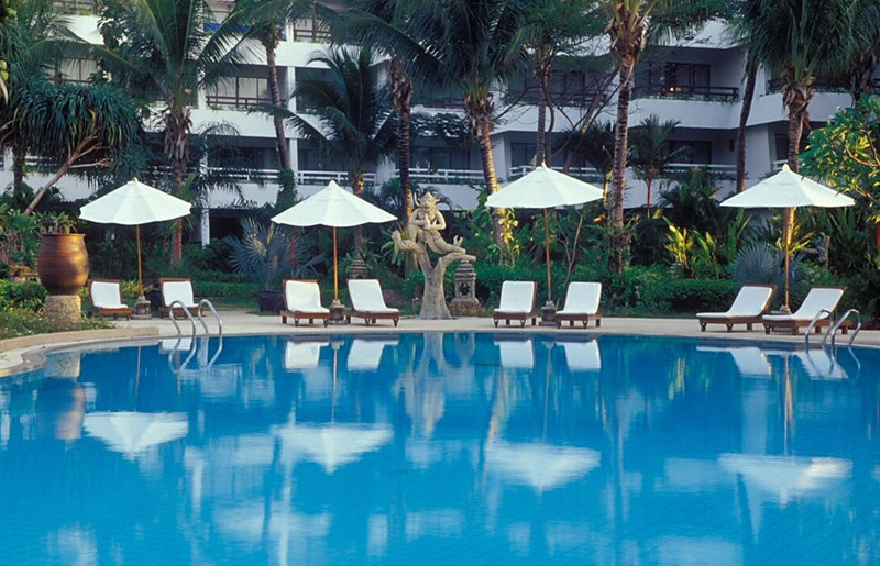 Thavorn Palm Beach Resort