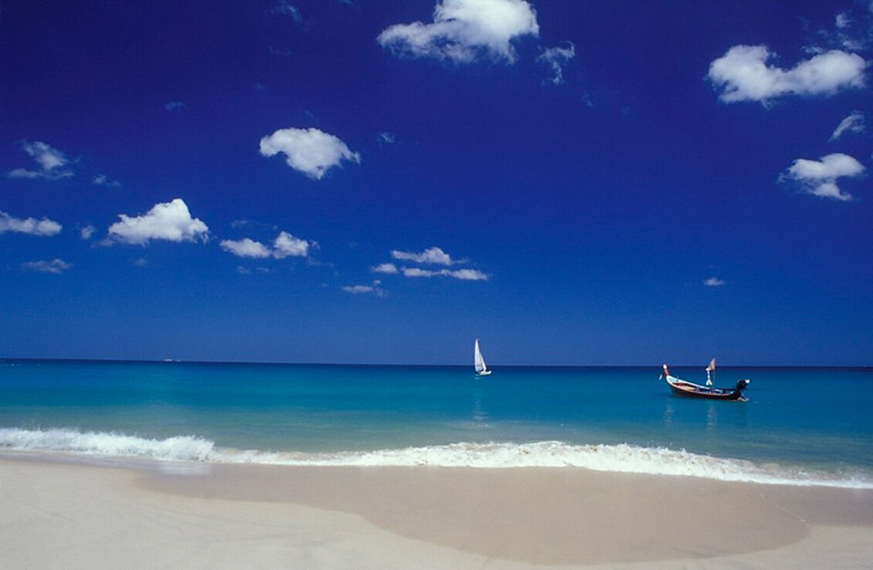 Thavorn Palm Beach Resort