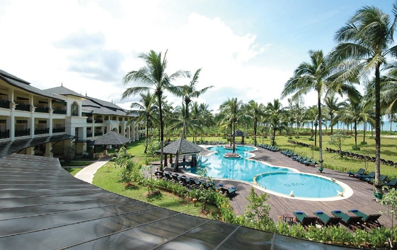 Orchid Beach Resort