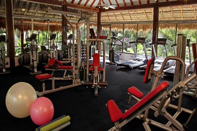 El Dorado Seaside Suites