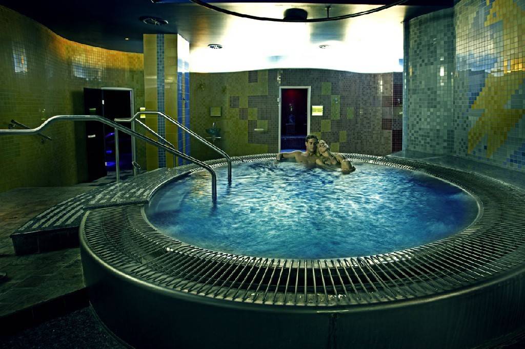 Aquacity Seasons