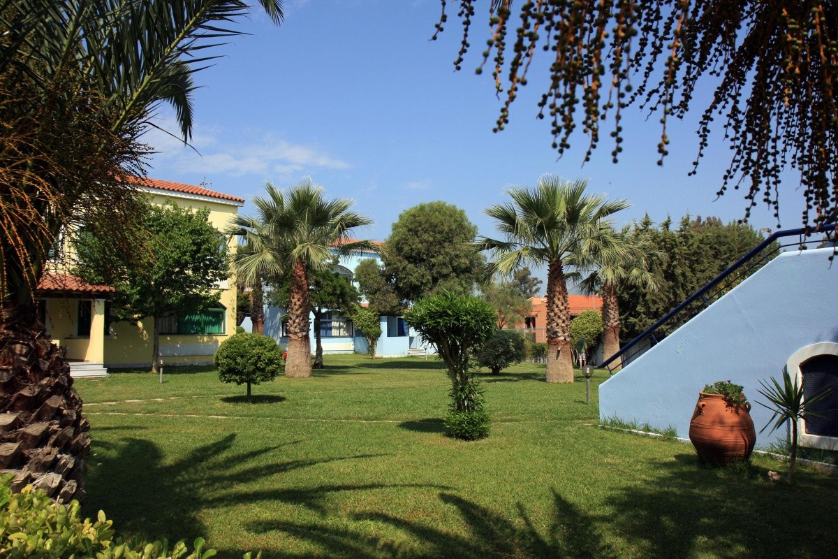 Govino Bay