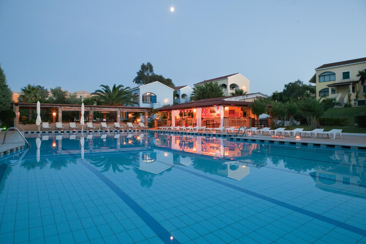 Govino Bay