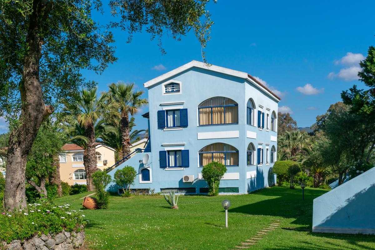 Govino Bay