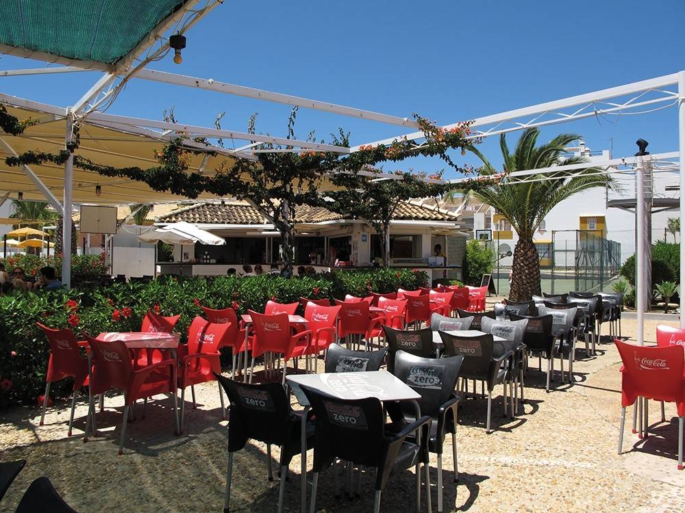 Golden Club Cabanas