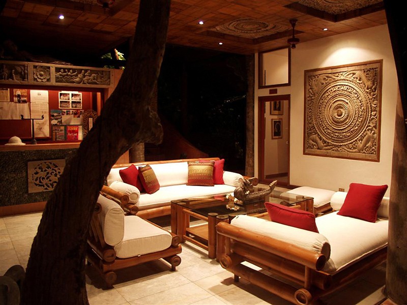 Mom Tri's Villa Royale