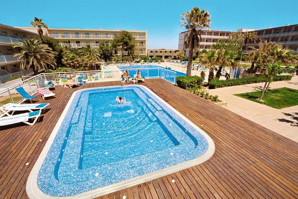 Club Hotel Aguamarina