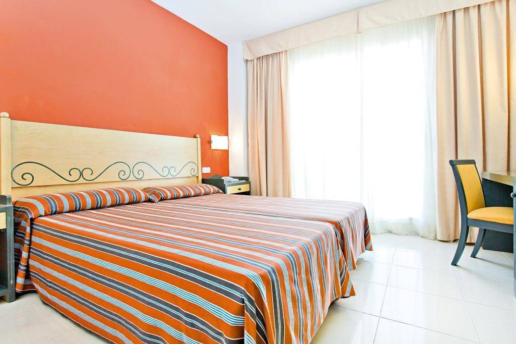 Club Hotel Aguamarina