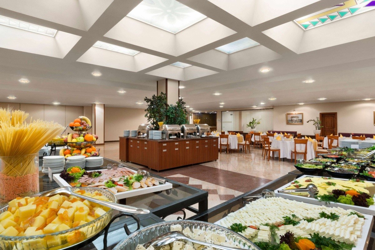 Ramada Sofia