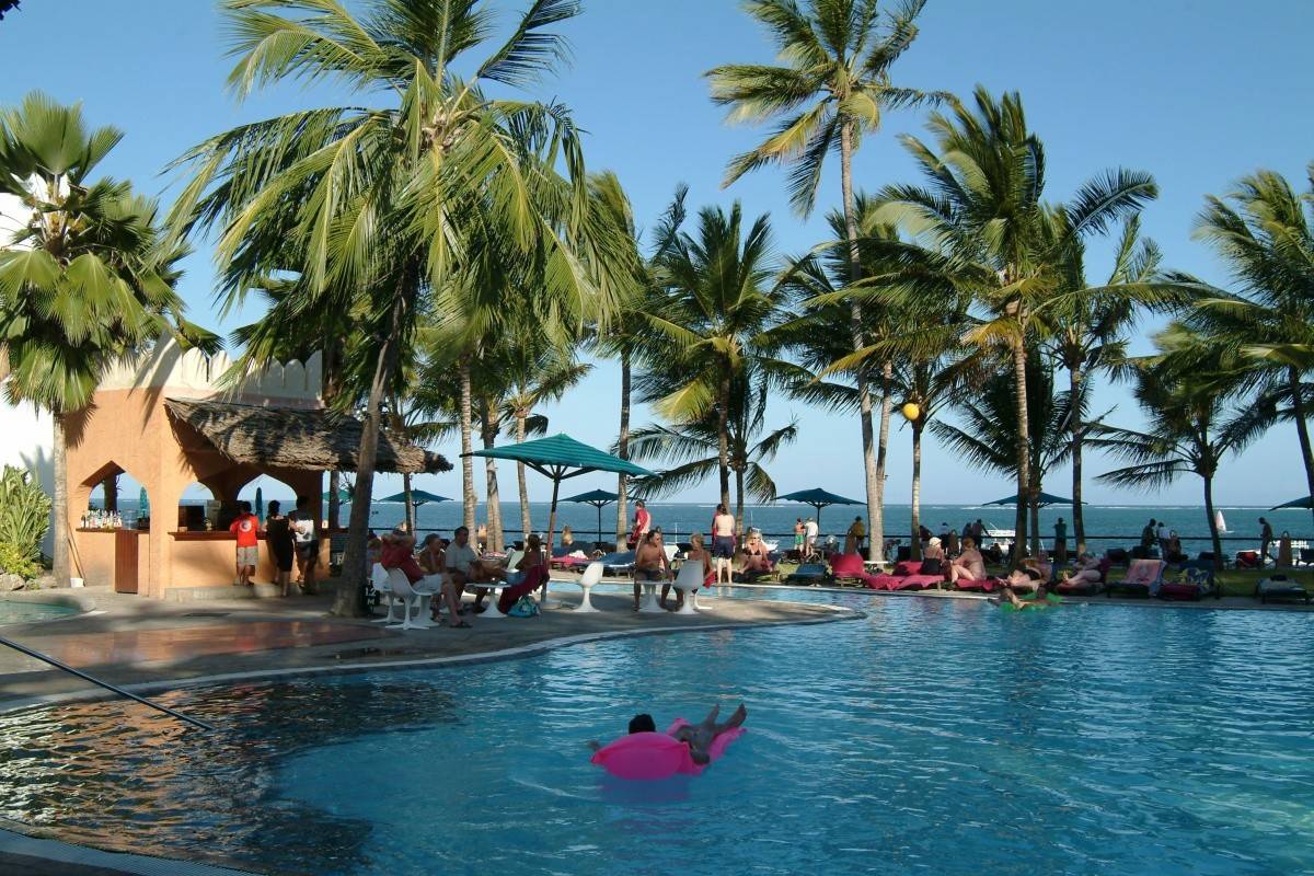 Bamburi Beach