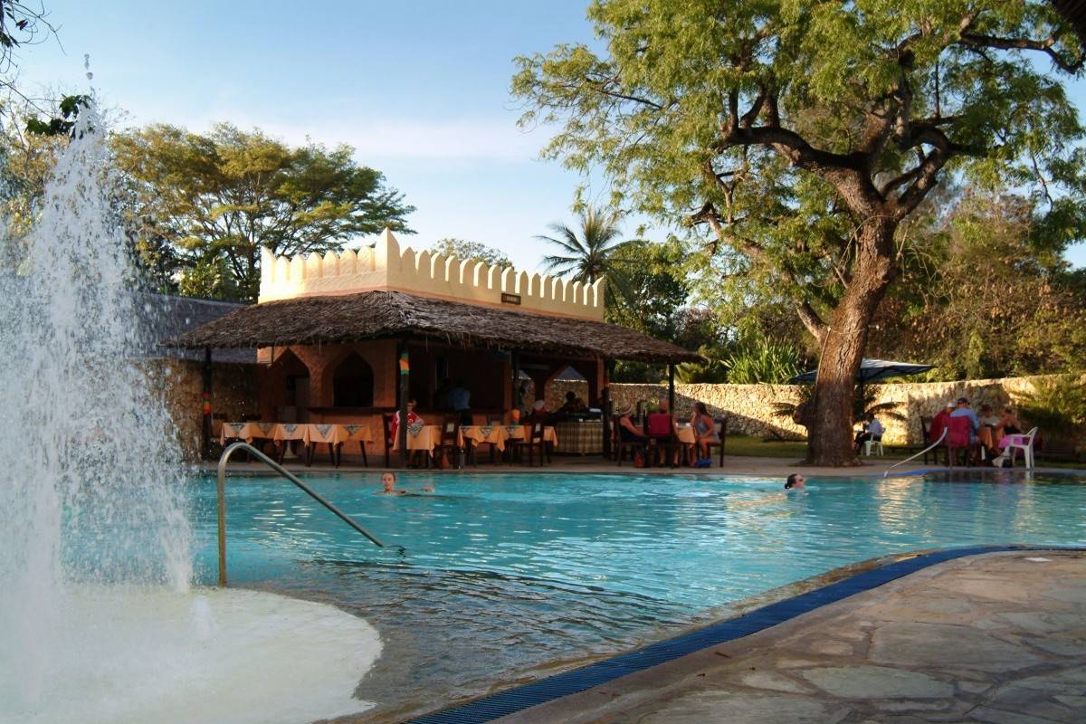 Bamburi Beach