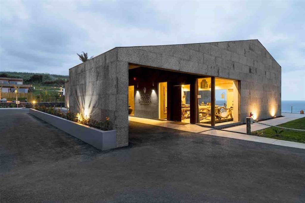 Santa Barbara Eco-Beach Resort