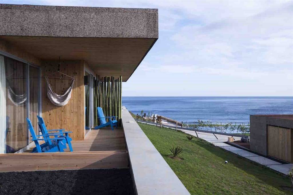 Santa Barbara Eco-Beach Resort