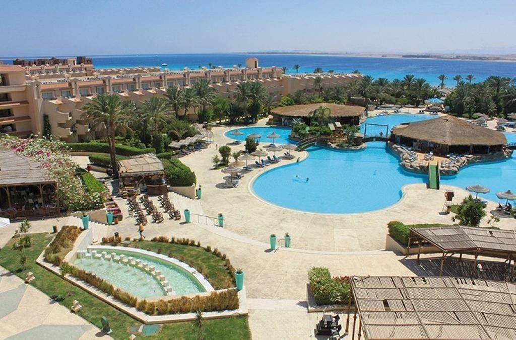 V Beach Resort (Ex. Pyramisa Beach Resort Sahl Hasheesh)