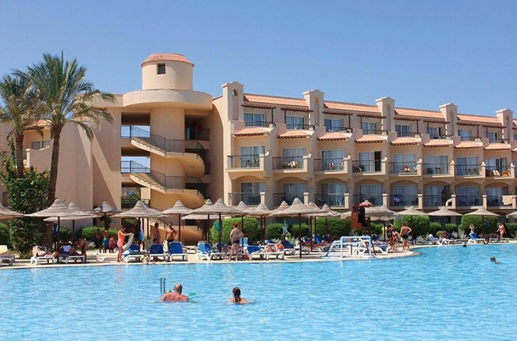 V Beach Resort (Ex. Pyramisa Beach Resort Sahl Hasheesh)