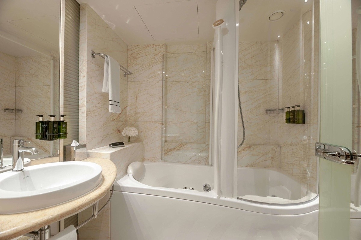 Melia Athens