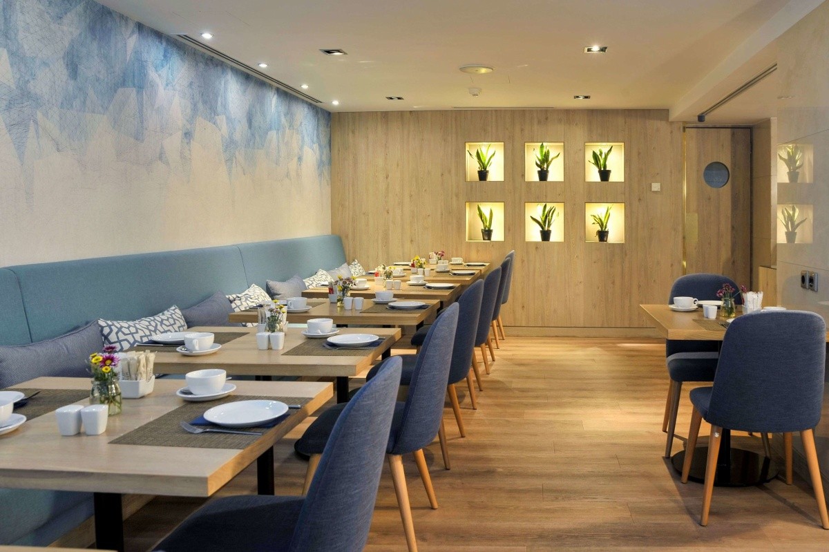 Melia Athens