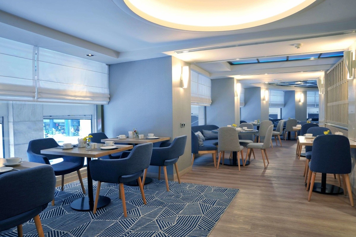 Melia Athens