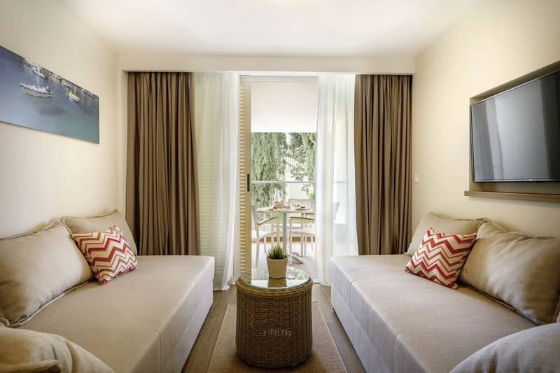 Valamar Girandella Family Hotel