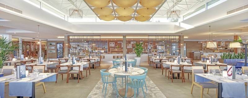 Valamar Girandella Family Hotel