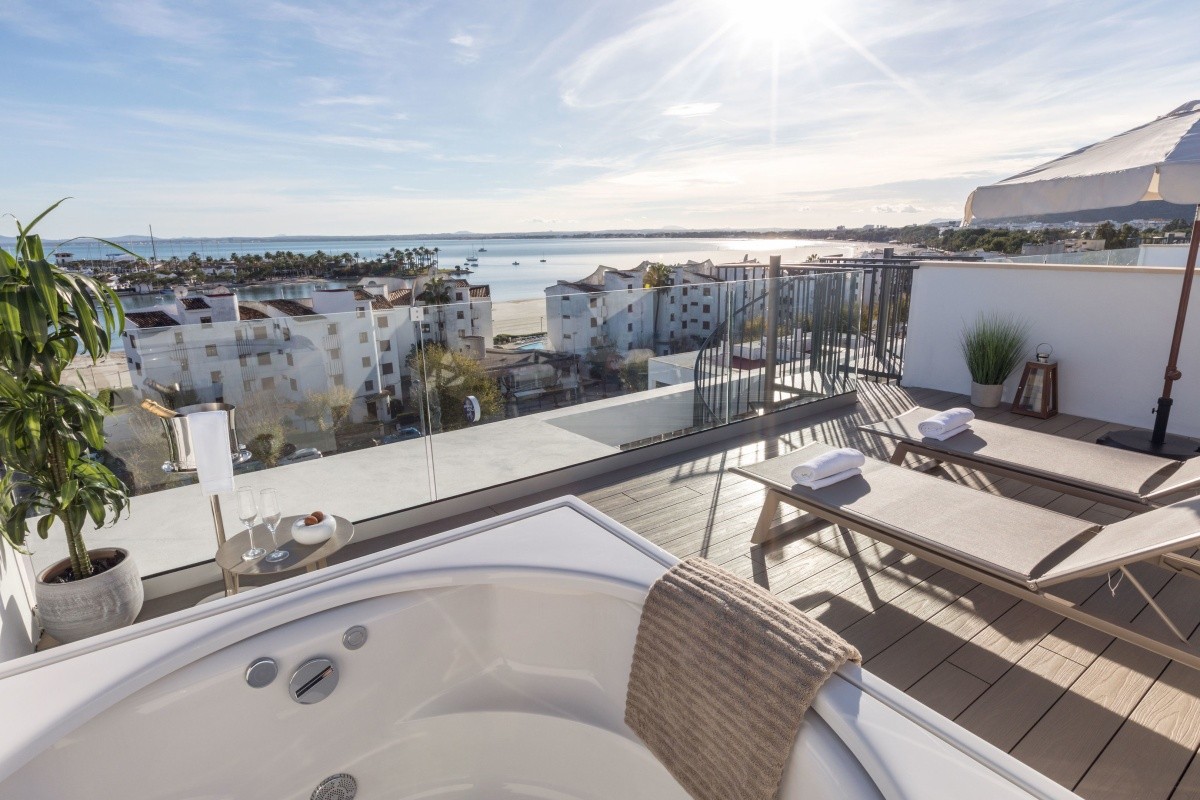 Alcudia Port Suites