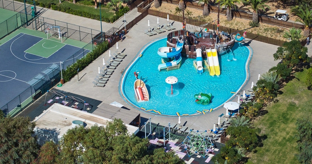 Caravia Beach
