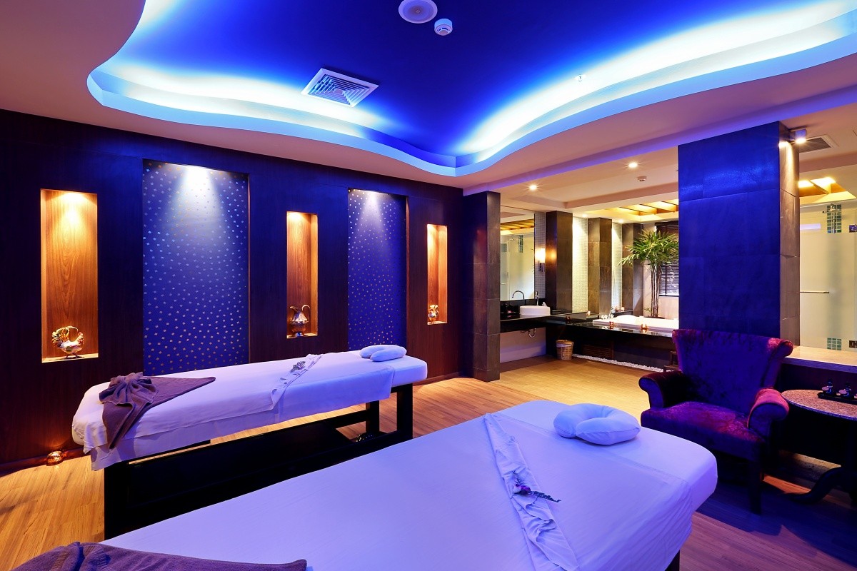 Novotel Phuket Vintage Park