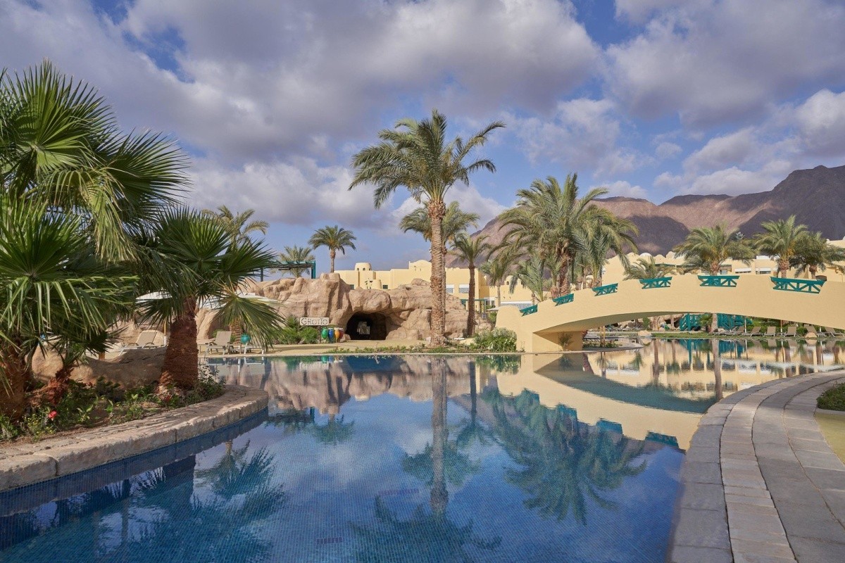 Bay View Resort