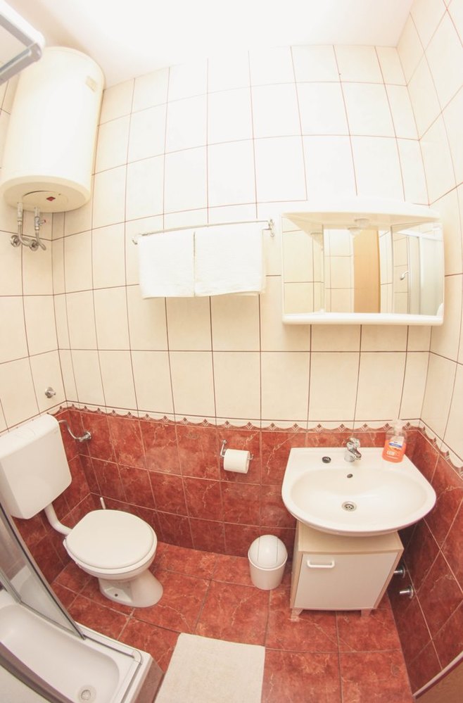 Apartmány Jakov	(Rogoznica Lozica)
